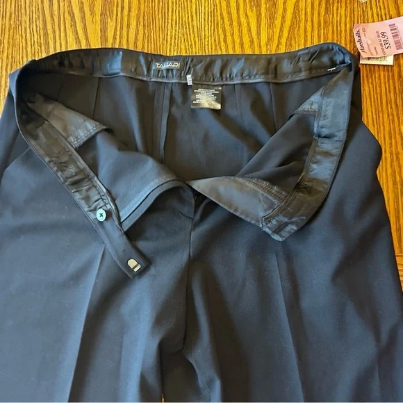 NWT Tahari Elegant Black Wide-Leg Cuff Zip Dress Pants Front Pockets Size 14 - Picture 3 of 12